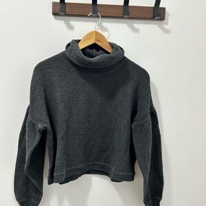 Lululemon Textured Grey pullover